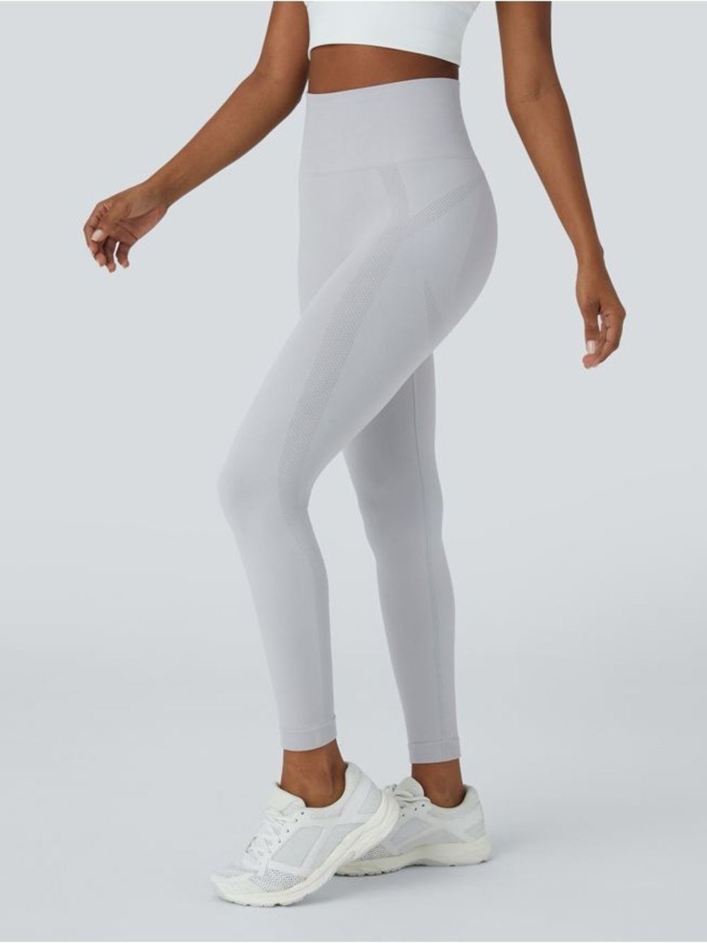 NWOT Halara Seamless Flow High Waisted Ruched 7/8 Yoga Leggings in Gray